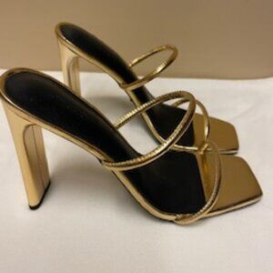 Tony Bianco "Florence" 4.5 inch Hell Mule - Gold, Size 7 New Without Tags